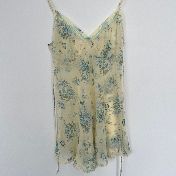 Vintage yellow butterfly mesh slip - Picture 2 of 4